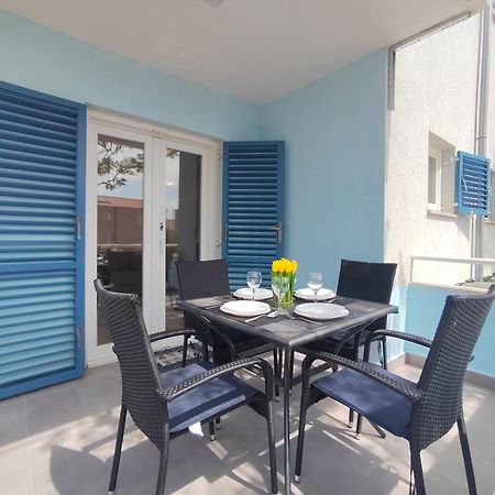 Apartament Apartman Karmen Srima Zewnętrze zdjęcie