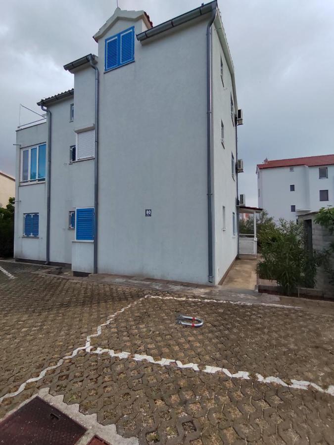 Apartament Apartman Karmen Srima Zewnętrze zdjęcie